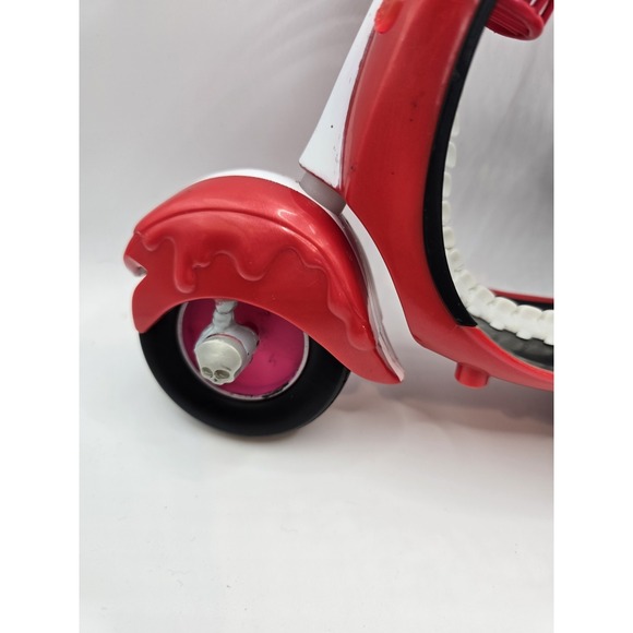 Monster High Ghoulia Yelps' SCOOTER 2011 READ - Picture 9 of 12